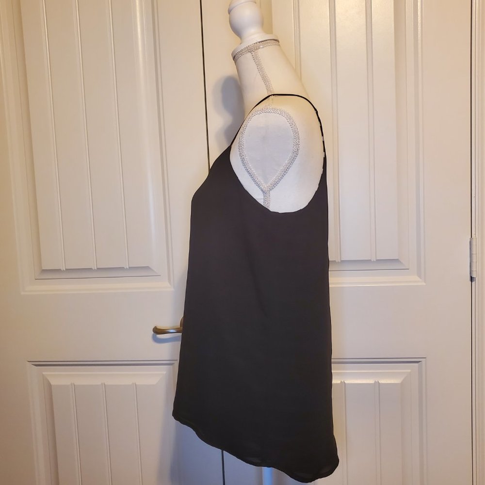 Express Reversible Camisole - Picture 3 of 7